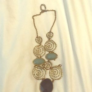 Statement necklace ⭐️